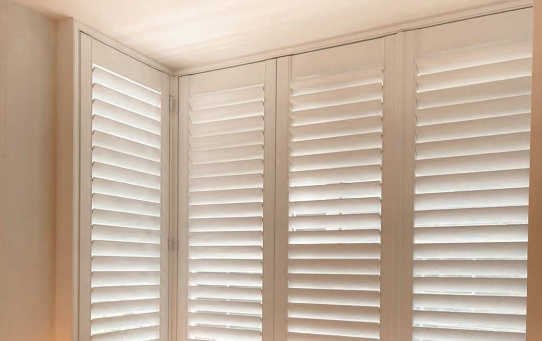 百葉窗遮光效果好嗎_百葉窗頂部遮光槽