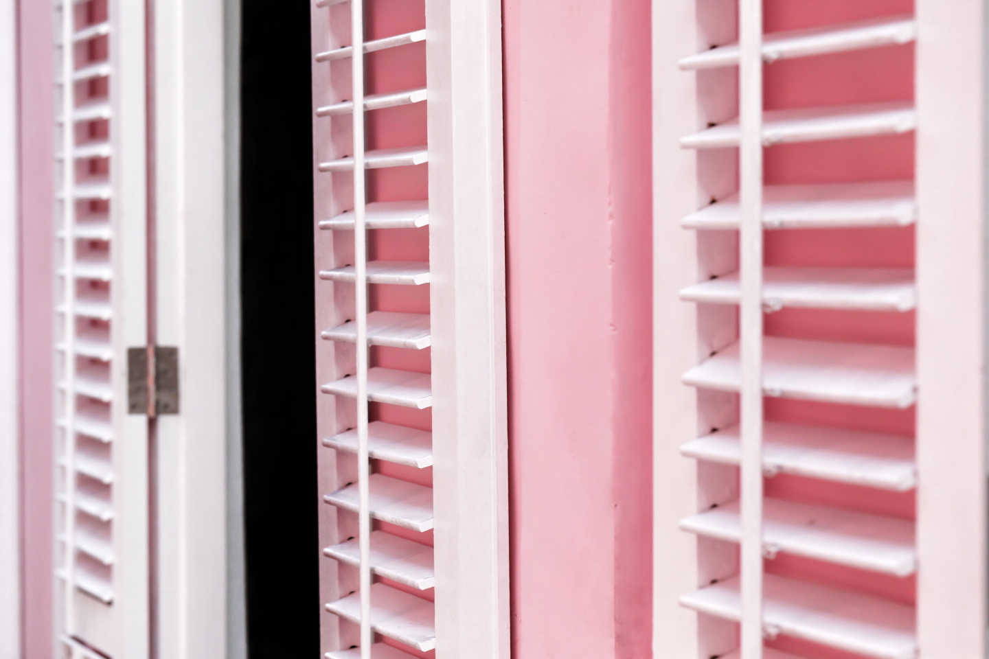 百葉窗顏色怎麼選_3招配色技巧幫您放大空間